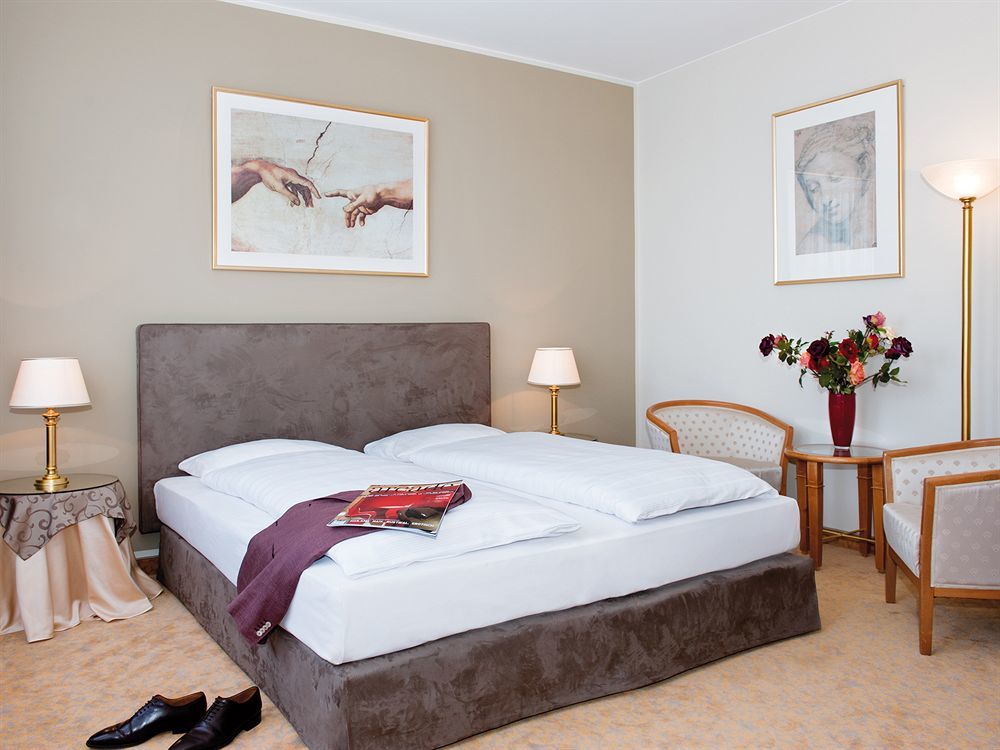 Victor's Residenz-Hotel Saarlouis Buitenkant foto