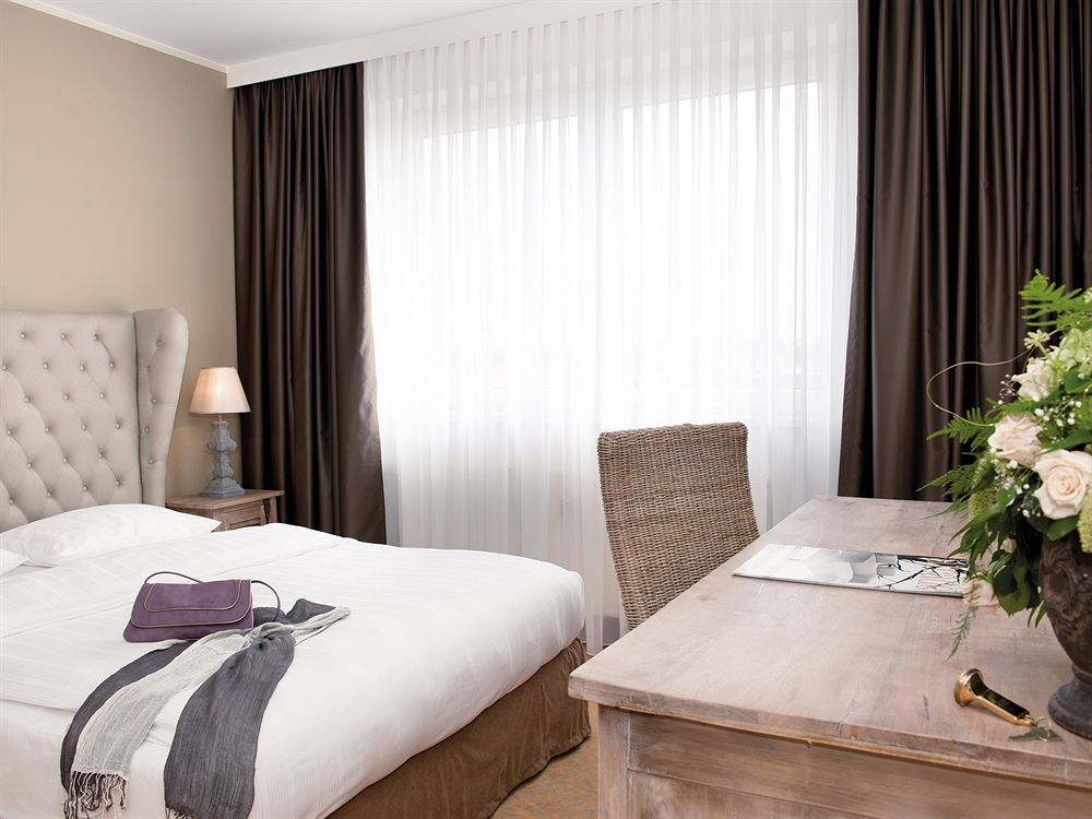 Victor's Residenz-Hotel Saarlouis Buitenkant foto